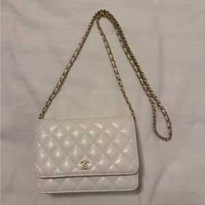 White Quilted Lambskin Chain Crossbody Bag